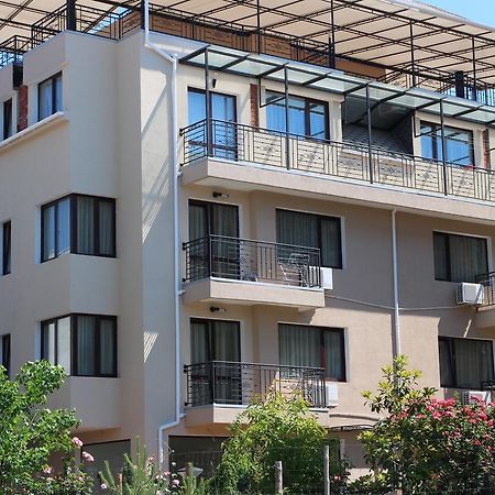 Flowers Apartments 内塞伯尔 外观 照片