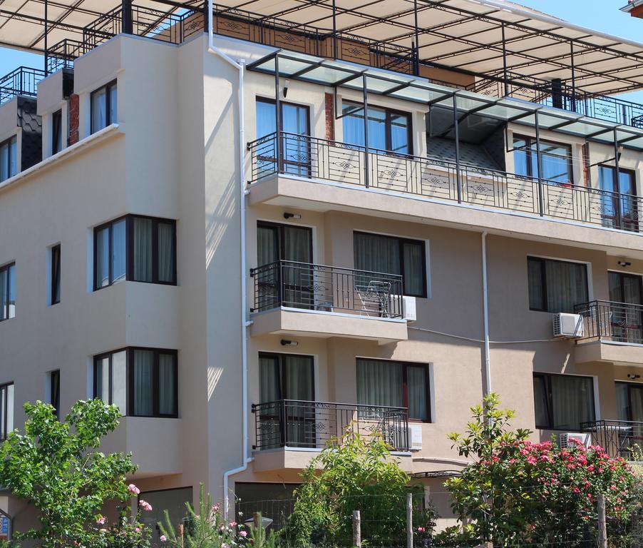 Flowers Apartments 内塞伯尔 外观 照片